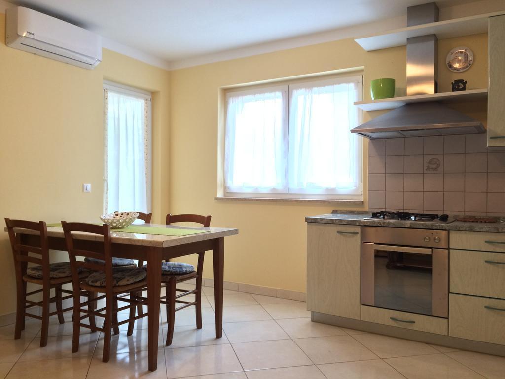 Apartment Ana *